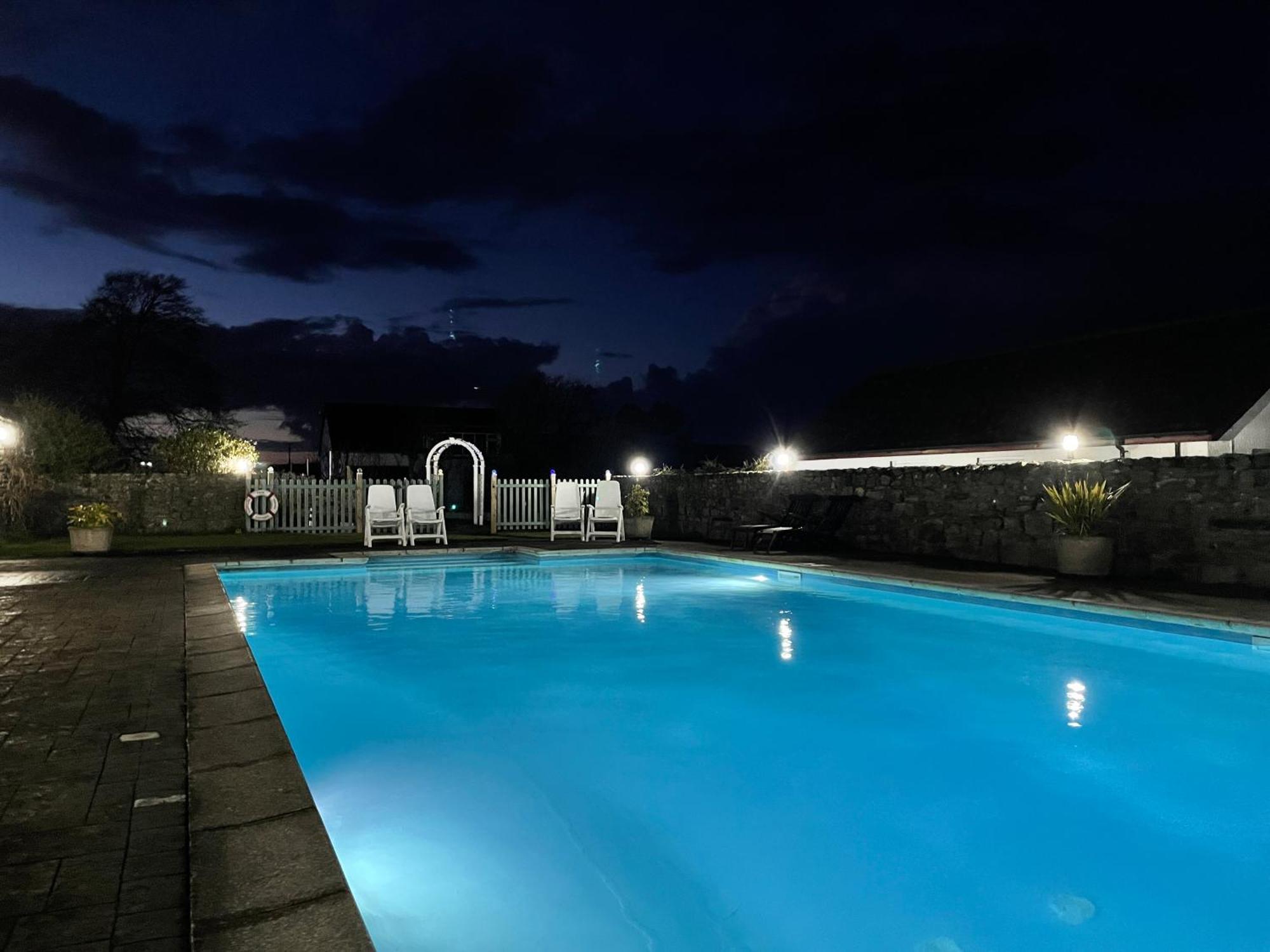 Trenewydd Farm Holiday Cottages Cardigan Esterno foto